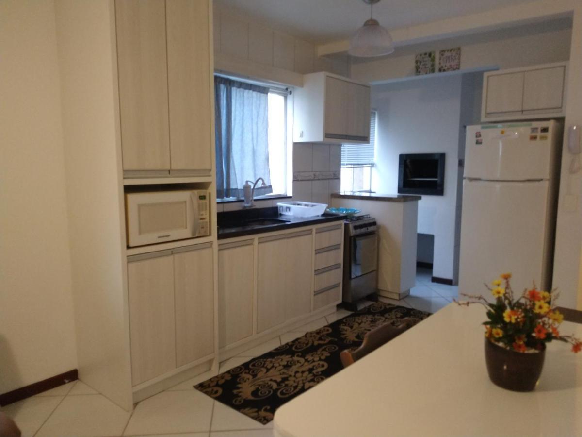 Otimo Apartamento Na Praia Dos Ingleses Gaivotas 70M Do Mar Florianopolis Bagian luar foto